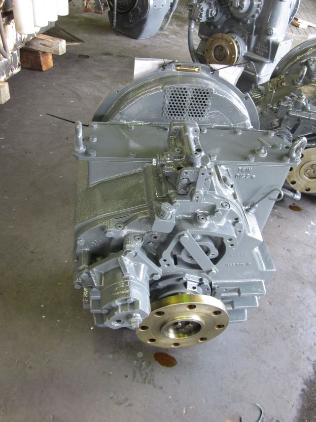 Twindisc Modelo: MG 5114 DC Potencia: 465 HP 1800 r.p.m