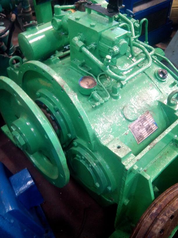 Reintjes Modelo: WAV 351 Potencia: 400 HP 1500 r.p.m