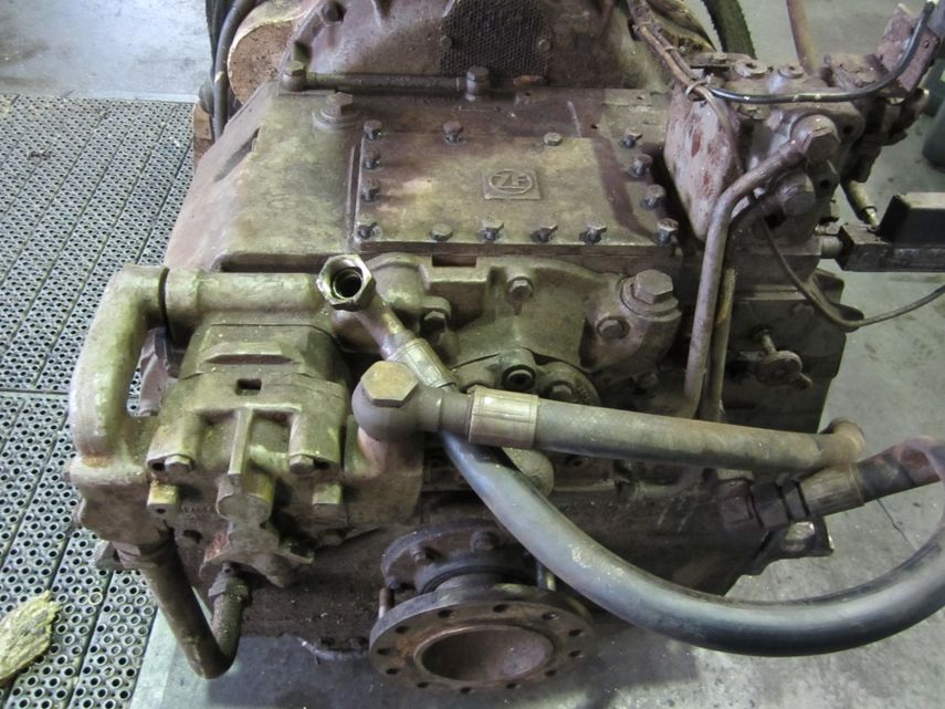 ZF Modelo: BW-191 Potencia: 620 HP 1800 r.p.m